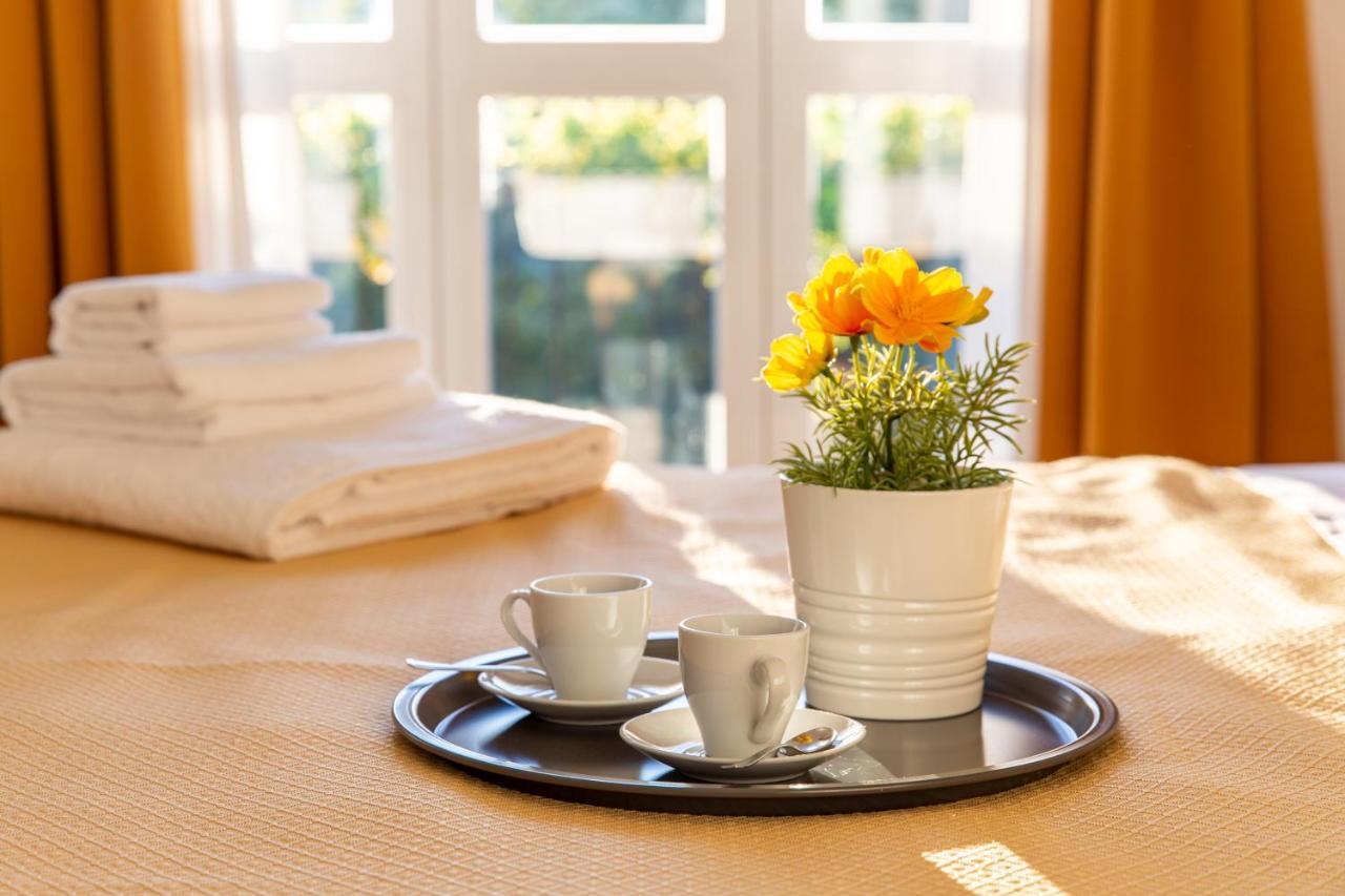 Milano City Apartments - Stylish House Free Wifi-Parking-Airport Bagian luar foto