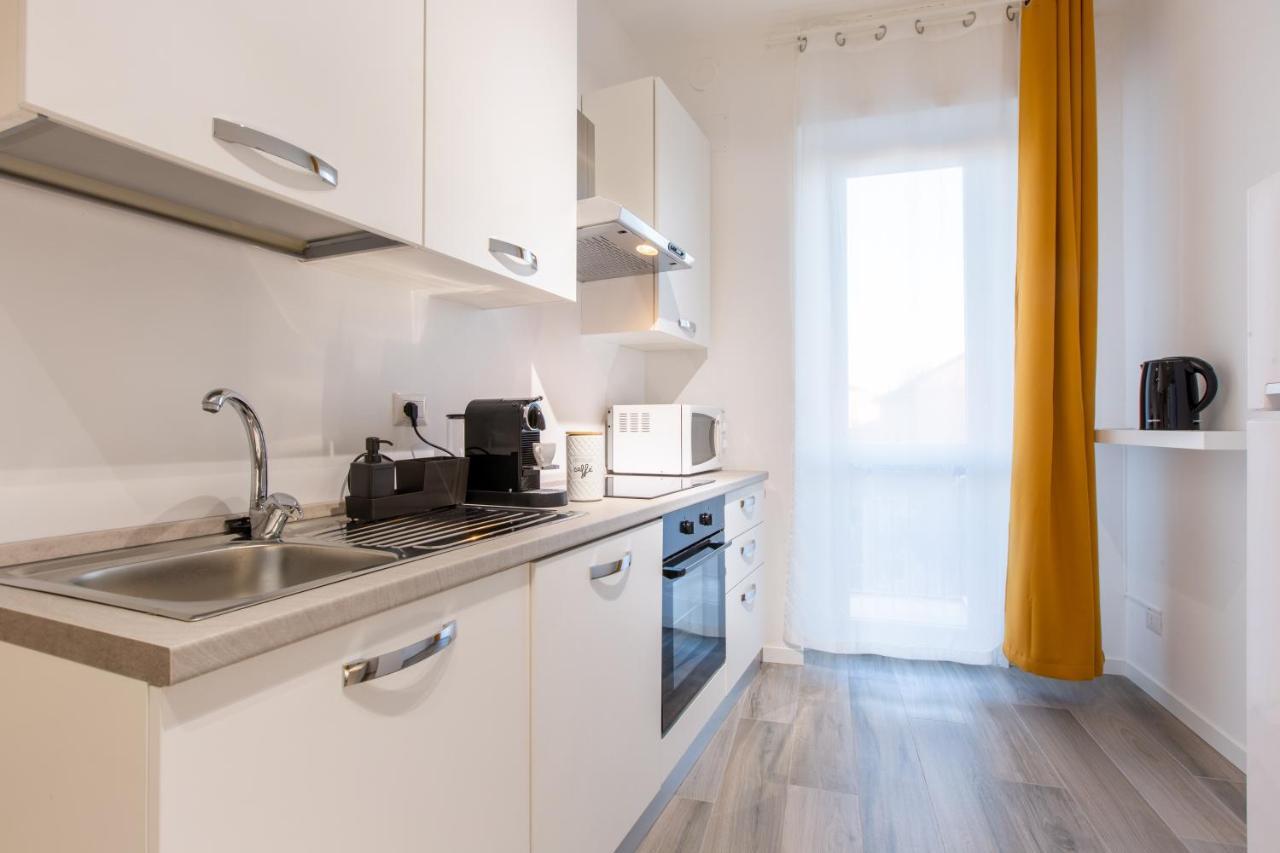 Milano City Apartments - Stylish House Free Wifi-Parking-Airport Bagian luar foto